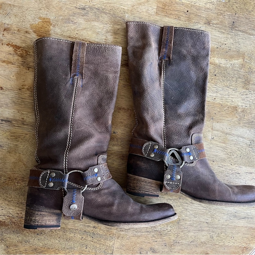 BED|STU Brown Heeled Boots runs large listed as 11 more like 11 1/2